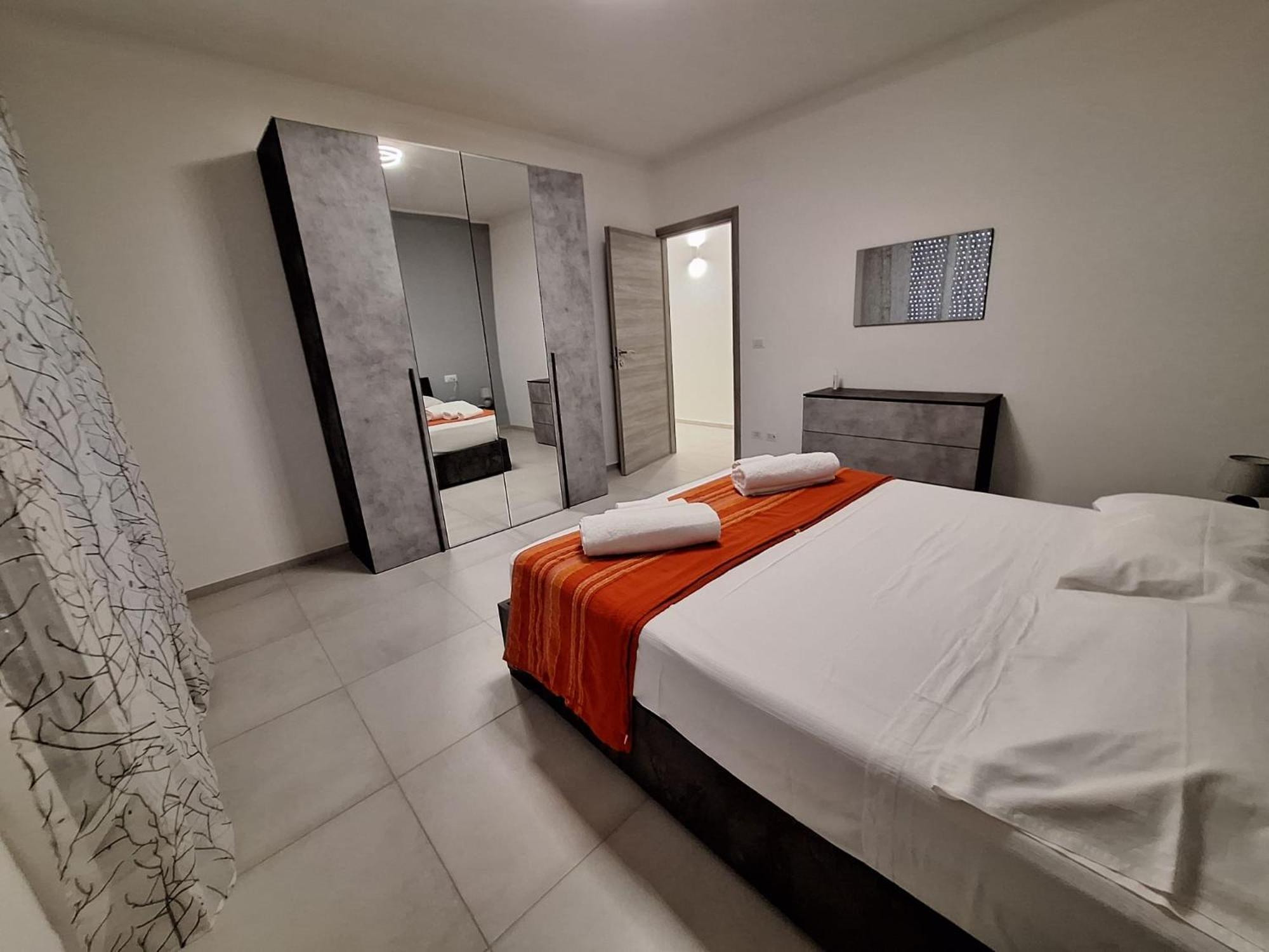 Desy Apartment Syracuse Buitenkant foto